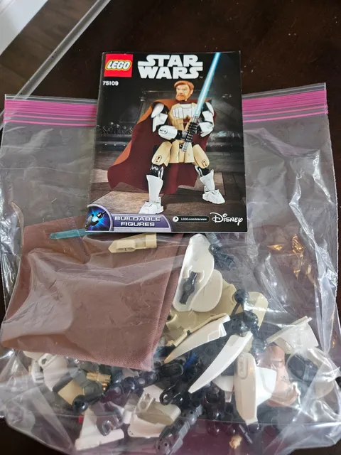 Obi-Wan Kenobi LEGO Star Wars Buildable Figure 75109 2015 Retired COMPLETE