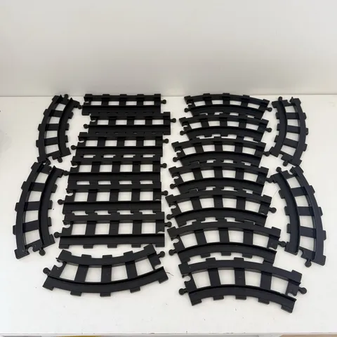 Lego Duplo Vintage Black Railway Train Track x 18 Lot Straight Curved