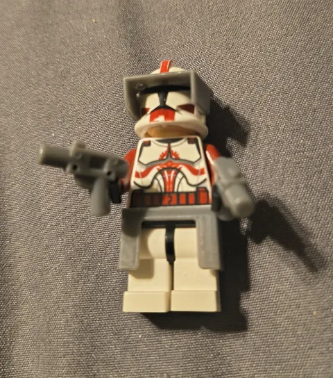 LEGO Star Wars Commander Fox sw0202b Rare Torso Variant (No Gray Semicircle)...