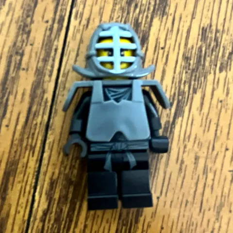 LEGO Kendo Cole Minifigure Very good condition no cracks