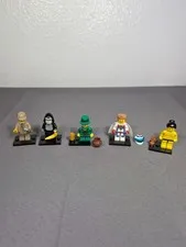 Lot Of 5 Lego Minifigures With Accessories : Lot #3