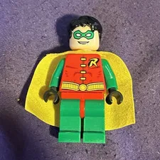 LEGO Robin Minifigure 2006 no cracks in good condition