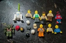 Lot Of Lego Minifigure & Minifigure Parts - Many Great Items Available 