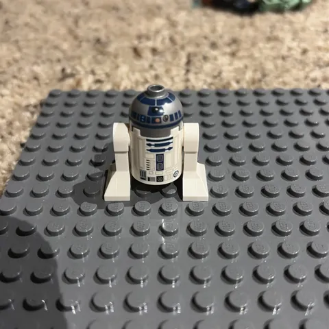 LEGO Star Wars R2D2 Minifigure Droid 