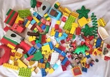 Lego Duplo Lot Of 205 Pieces Random Pieces Characters, Animals, Tools, Dinos 5lb