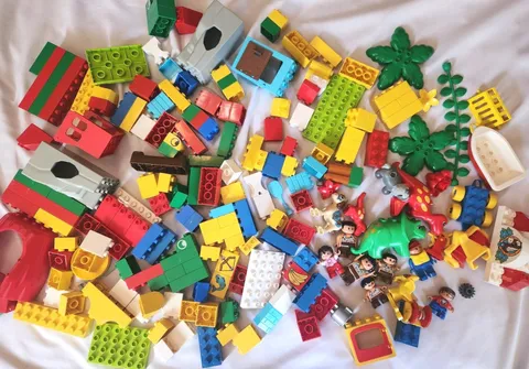 Lego Duplo Lot Of 205 Pieces Random Pieces Characters, Animals, Tools, Dinos 5lb