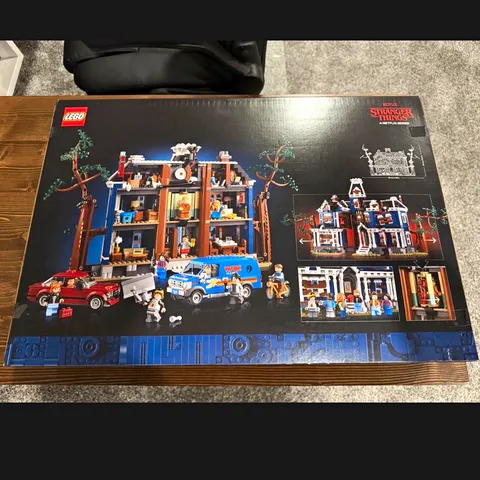 LEGO Stranger Things Creel House