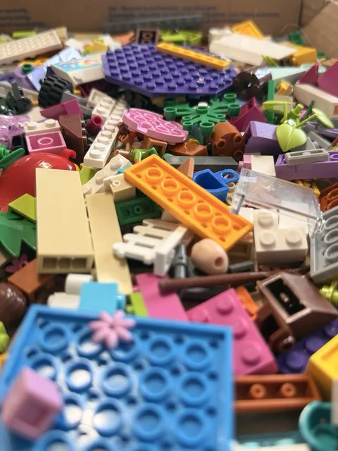 🎀 2 LBS Mixed LEGO Friends Bulk Lot! Features Early 2012 2013 Sets + Minis 🦄⁠
