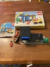 Vintage LEGO Legoland Set 6363 Auto Repair Shop w Box & Instructions