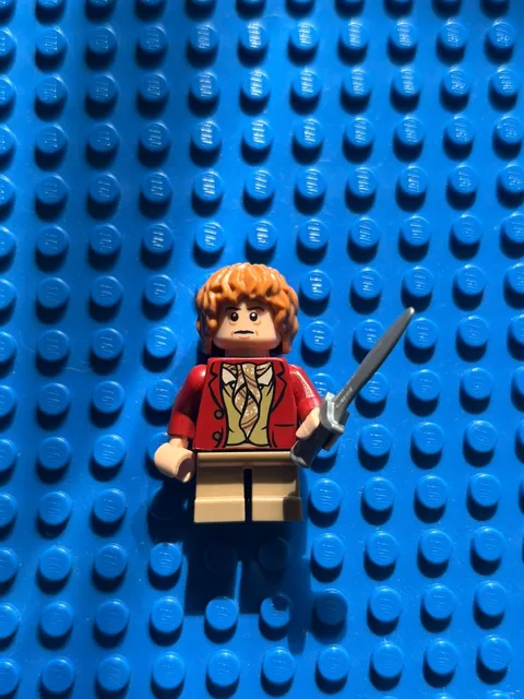 LEGO The Hobbit Bilbo Baggins - Dark Red Coat lor030