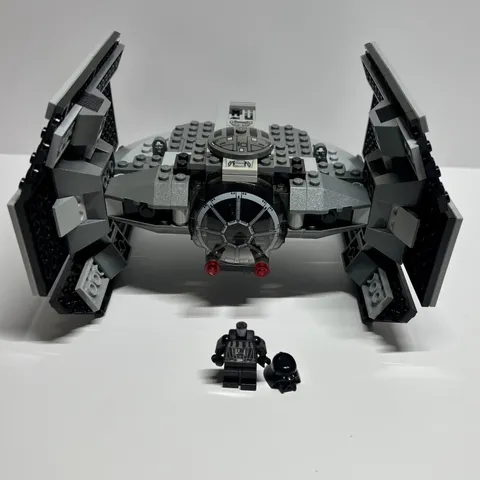 Lego 8017 Star Wars Darth Vader TIE Fighter • Near Complete • 2009 Set
