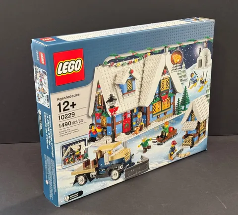 LEGO Creator Expert: Winter Village Cottage (10229) - New - Sealed in box
