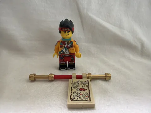 LEGO® Monkie Kid Minifigure Golden Staff Blue Hood Monkey Head Logo 80022 mk041