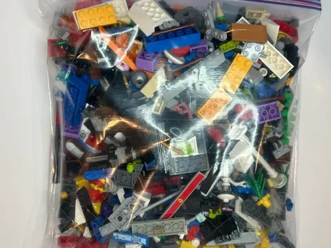 1+ Pound Bulk Mixed LEGO Lot Random Assorted Bricks Pieces Parts Genuine LEGO