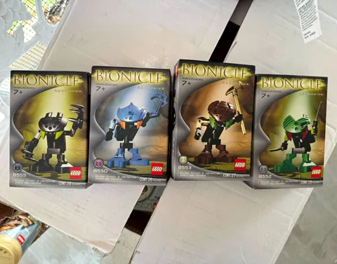 LEGO BIONICLE Bohrok Va Lot 8555 8550 8553 8552 Boxed 28 Pieces Age 7+