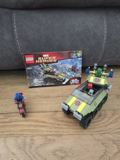 LEGO Marvel Super Heroes 76017 Captain America vs Hydra 172pcs Complete No Box
