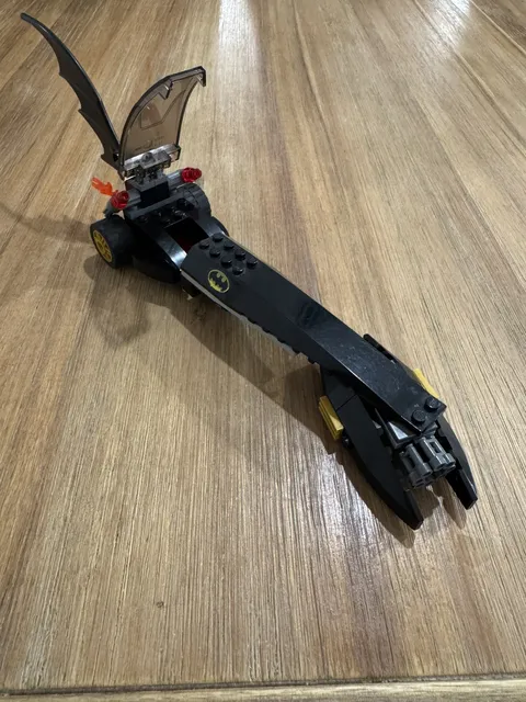 Lego Batman Dragster: Catwoman Pursuit 7779 (Dragster build only) 
