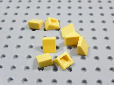 LEGO Lot of 8 Yellow 1x1x2/3 Mini Slopes BK