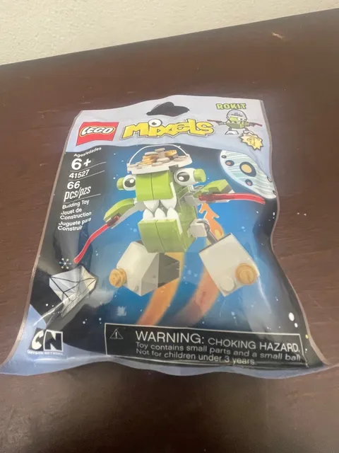LEGO Mixels 41527 - Series 4 Rokit New In Bag