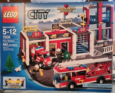 LEGO CITY: Fire Station (7208)