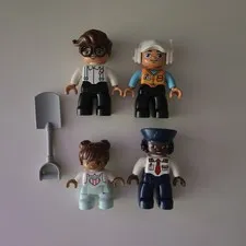 Lego Duplo Airplane Airport Construction Worker Female Pilot Toddler Figure Lot