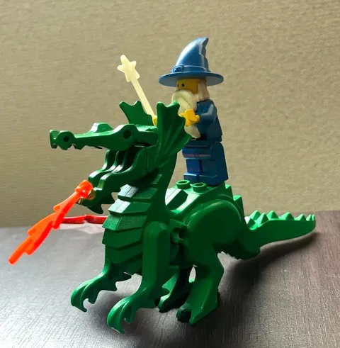 LEGO Minifigure Dragon Master Magic Old Vintage
