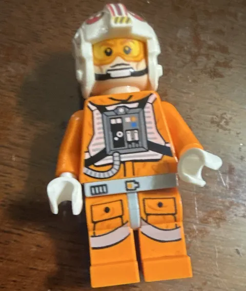 LEGO Star Wars Luke Skywalker Pilot Minifigure w/ Helmet 