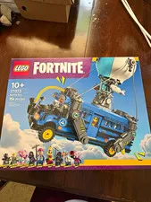 LEGO Fortnite Battle Bus 77073 954pcs Set Ages 10+ Box Meowscles Raven
