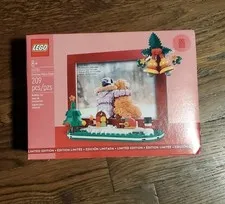 Lego 40702 Christmas 209 Pcs Complete Set Factory Sealed