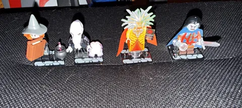 LEGO Minifigures Lot of 4 Minifigure Figures with Accessories Dungeons and Dragn