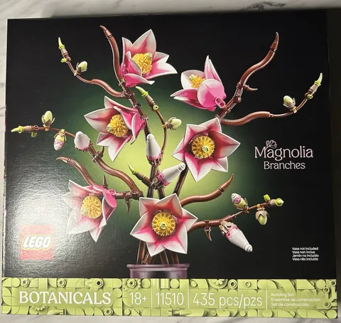 LEGO Botanicals: Magnolia Branches (11510) 435 pcs Brand New Factory Sealed