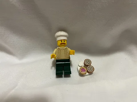 LEGO Holiday Christmas Advent hol129 Chef Sweater Hat Minifigure 60201