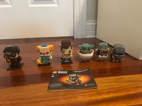 Lego Brickheadz lot, includes Harry Potter, Clown, Mandalorian, Grogu, Woody