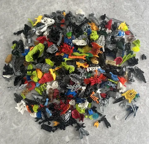 2lb LEGO BIONICLE/Hero Factory bulk lot mixed lot
