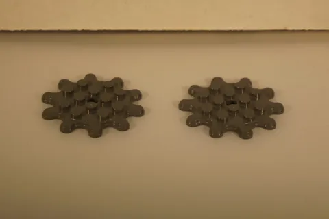 W - (2) LEGO Technic Gears part #35443 Plate modified 4x4 with 10 gear teeth. D