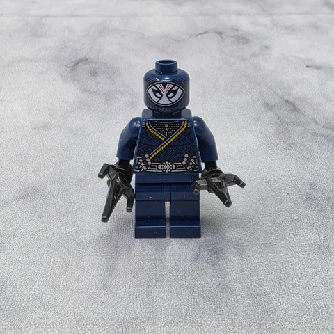 Lego Death Dealer Minifigure Marvel 76177