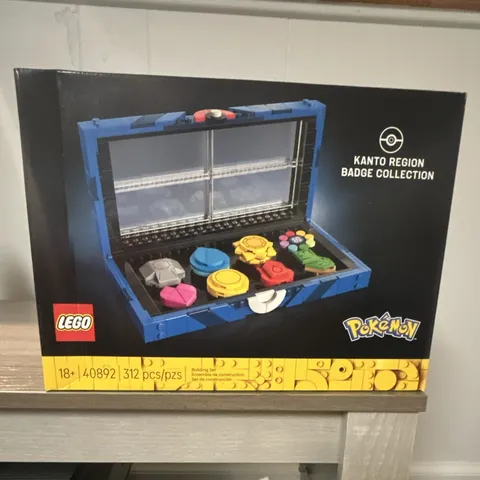 LEGO Pokémon Kanto Region Badge Collection 40892 312pcs Age 18+