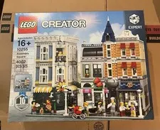 LEGO Creator 10255 Assembly Square brand new sealed box Modular Building