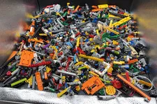 HUGE Lego Lot of Random Multicolor Technic Rods Beams Gears Gift