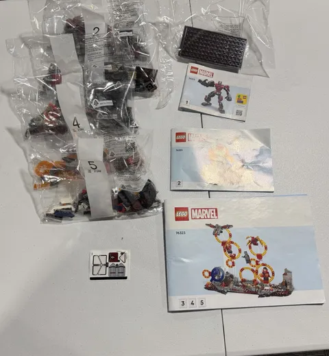 LEGO Marvel Avengers: Endgame Final Battle 76323 Set 621 Pieces No minifigures￼