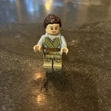 LEGO Star Wars Rey Minifigure sw0677 in sets 75099 75105 75148 75178 75192 75236
