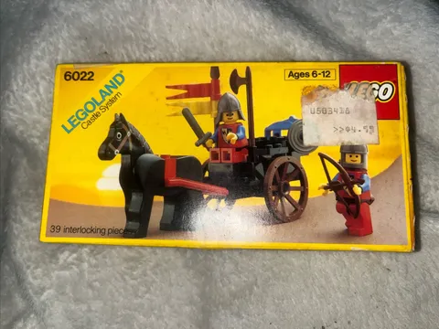 Vintage LEGO 6022 Castle Lion Knights Horse Cart New and Sealed from 1984 Rare