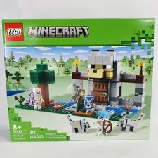 New! LEGO Minecraft 21261 The Wolf Stronghold Set