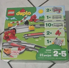 LEGO DUPLO Trains Train Tracks 10882 Action Brick 23 pcs Ages 2-5