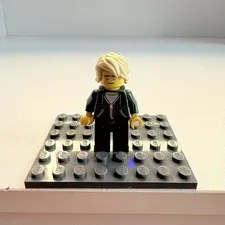 LEGO Ninjago The LEGO Ninjago Movie Lloyd Garmadon Minifigure njo0338