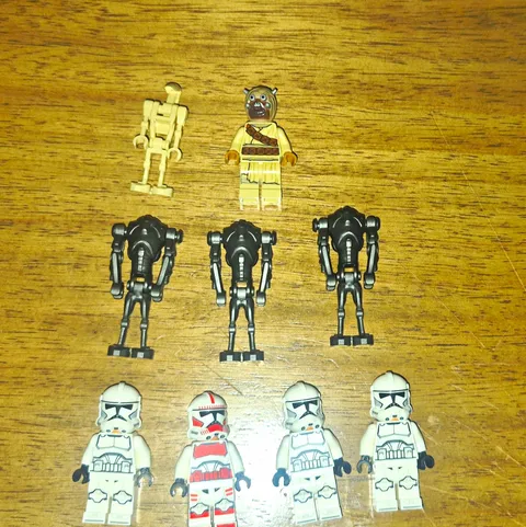 LEGO Star Wars Minifigure Lot Clone Trooper, Battle Droid & Super Battle Droid
