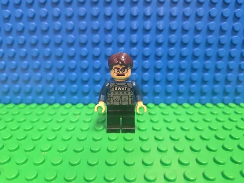 Lego Commissioner James Gordon Minifigure sh0063 76001 DC Super Heroes CMF Lot 