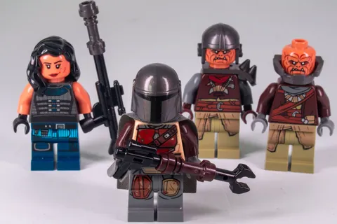 LEGO Star Wars: Mandalorian AT-ST Raider 75254 Minifigures (Lot of 4)