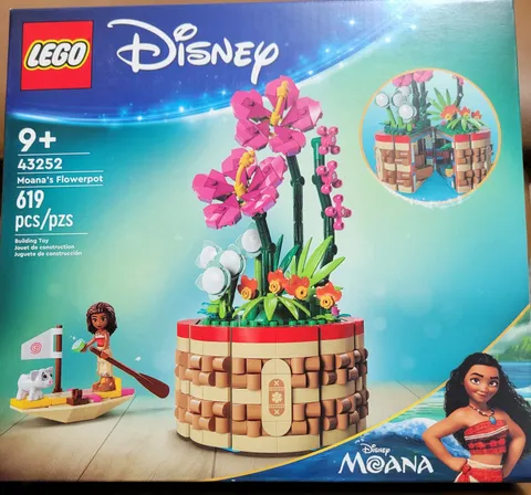 LEGO Disney Princess: Moana's Flowerpot (43252)
