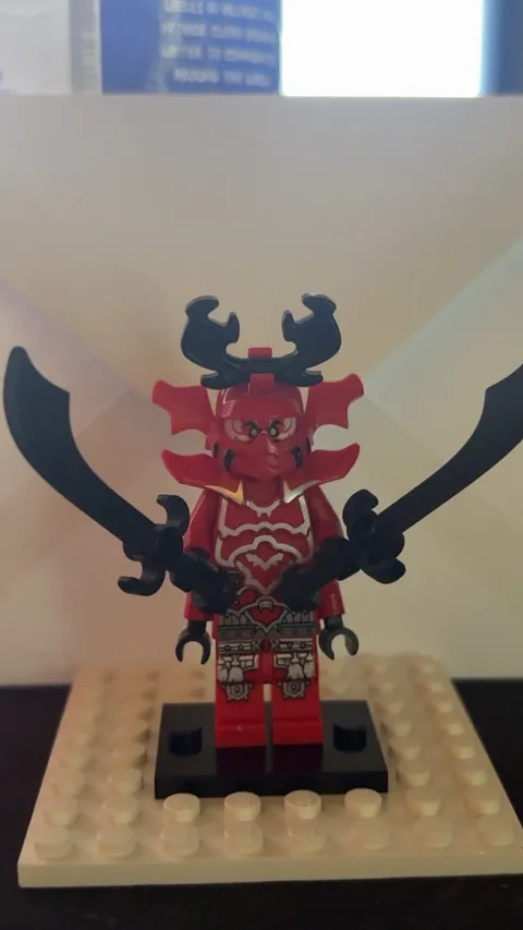 LEGO Ninjago General Kozu Minifigure Final Battle 70504